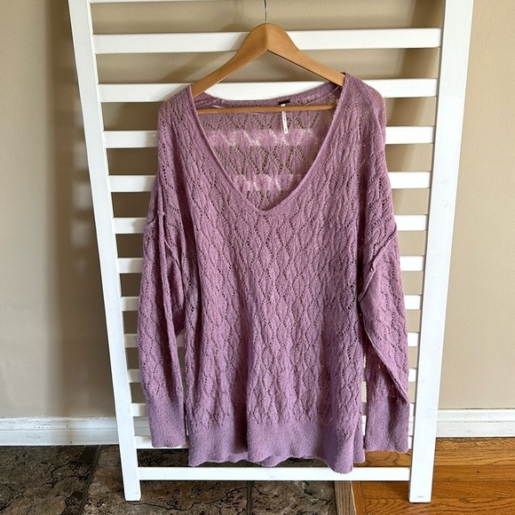 FREE PEOPLE Lilac Say Hello Oversized Tunic Sweater Size M - Picture 2 of 14